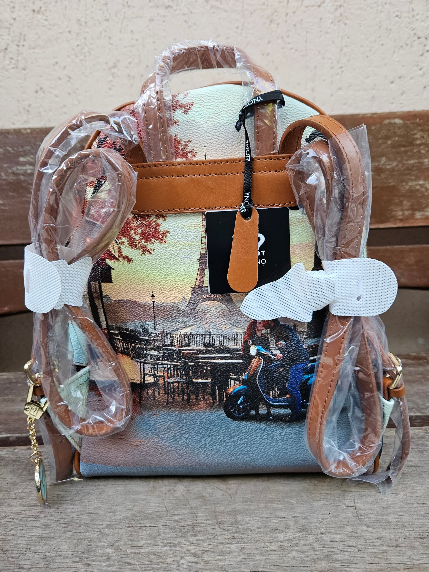 Ynot? Zaino Kisses from Paris YES648