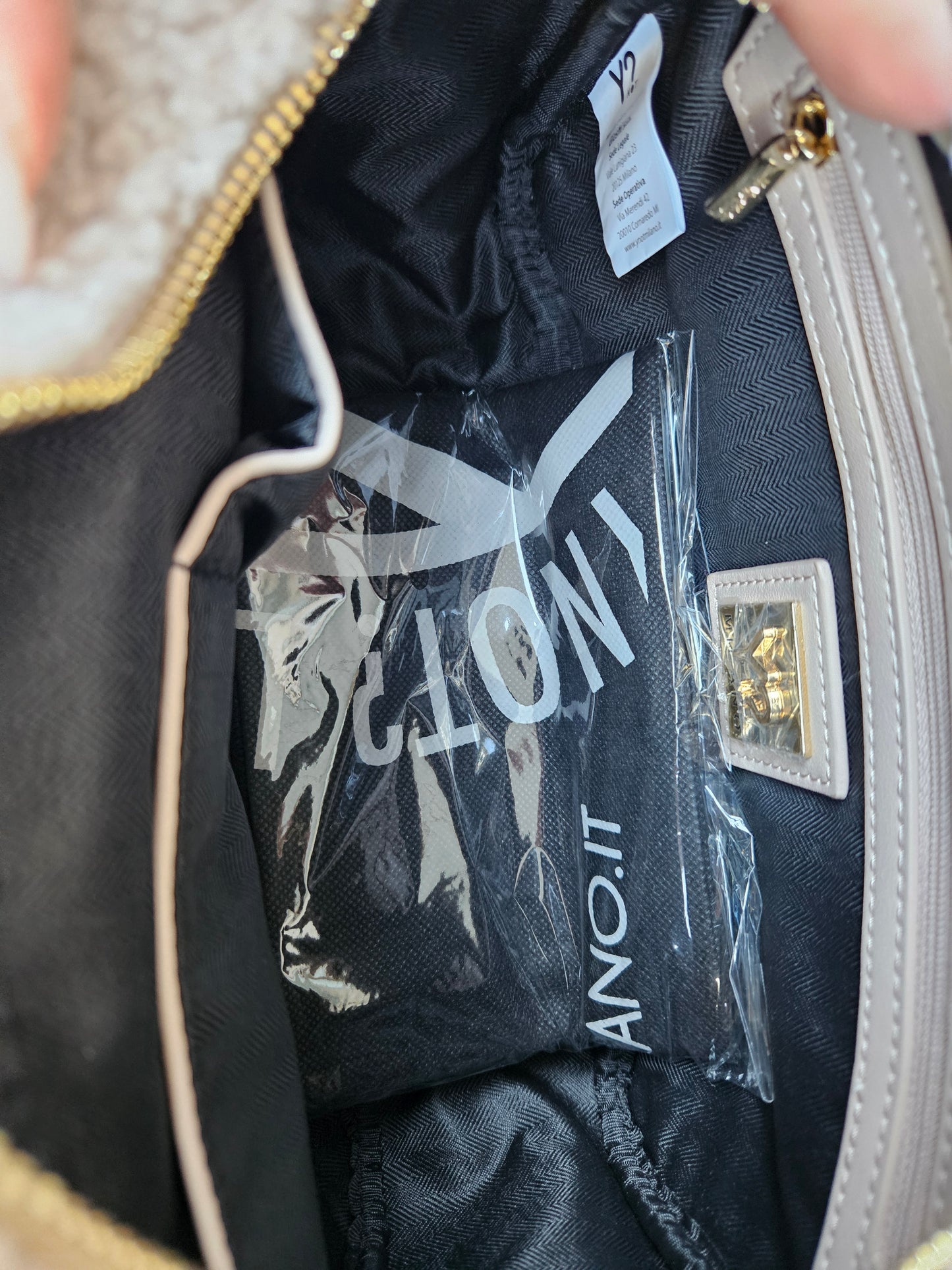 Ynot? Tracolla DEA007 milk