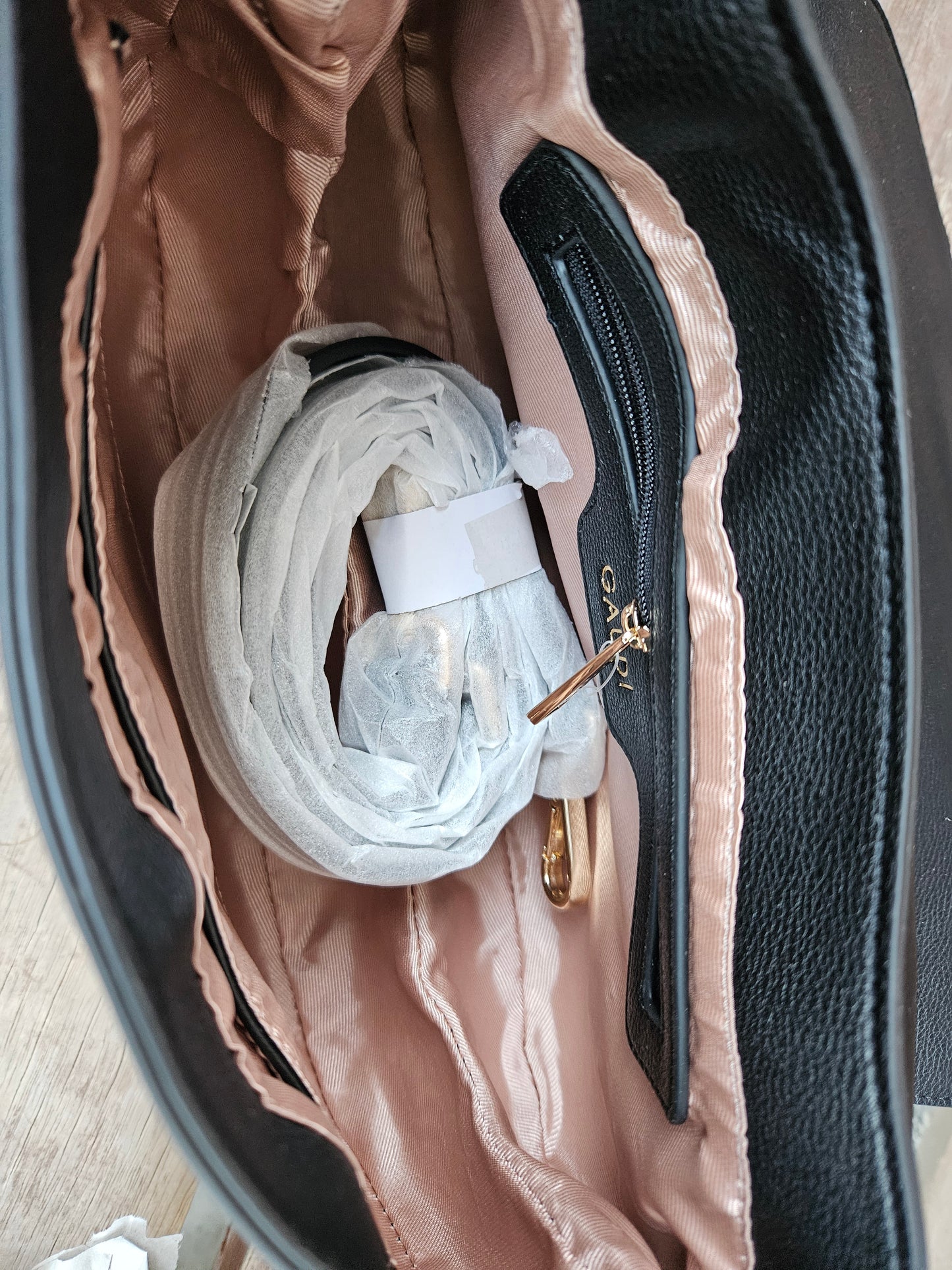Borsa a spalla Gaudì CLAIRE nera