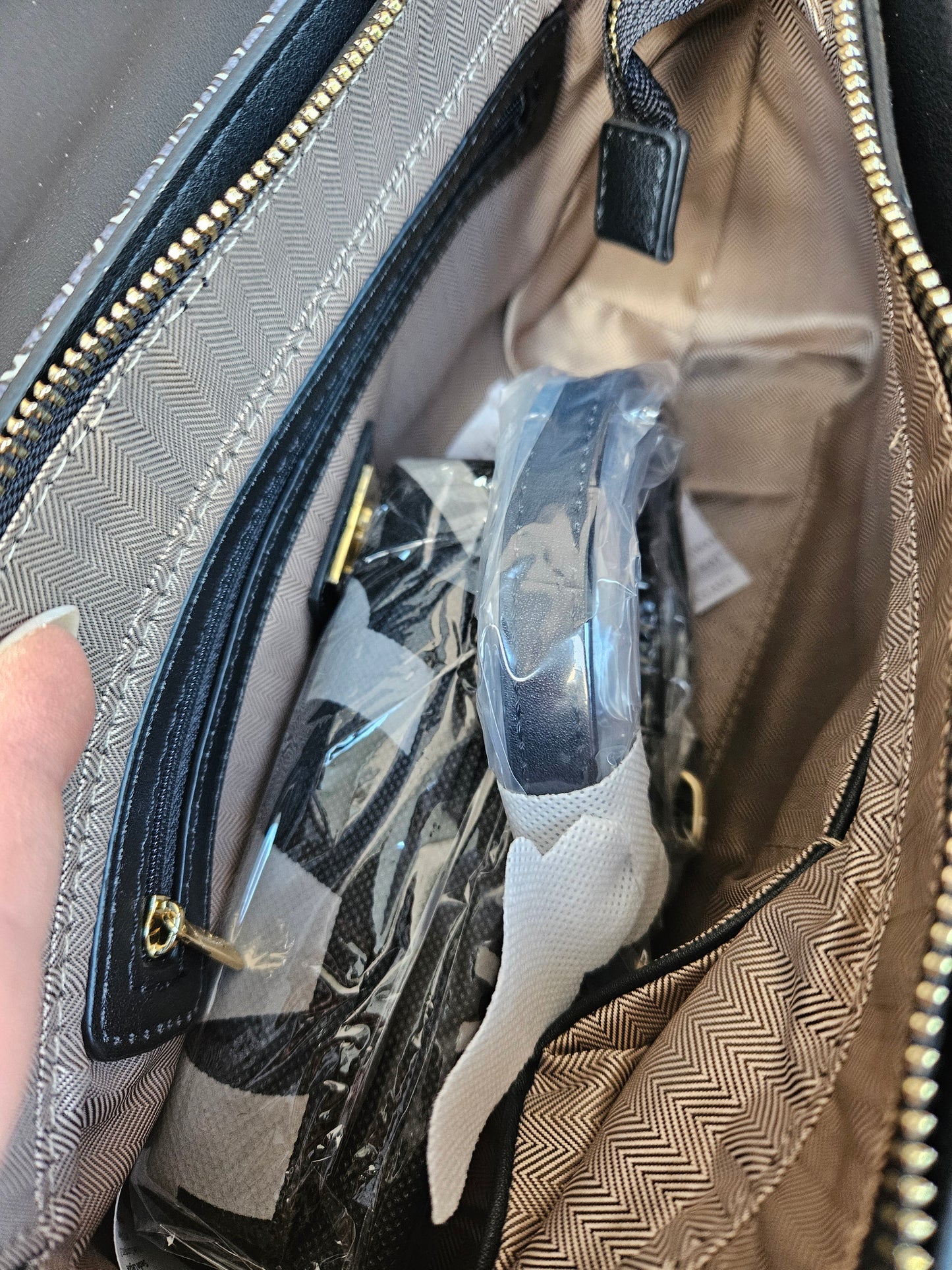 Ynot? Flap bag LUX104 nero