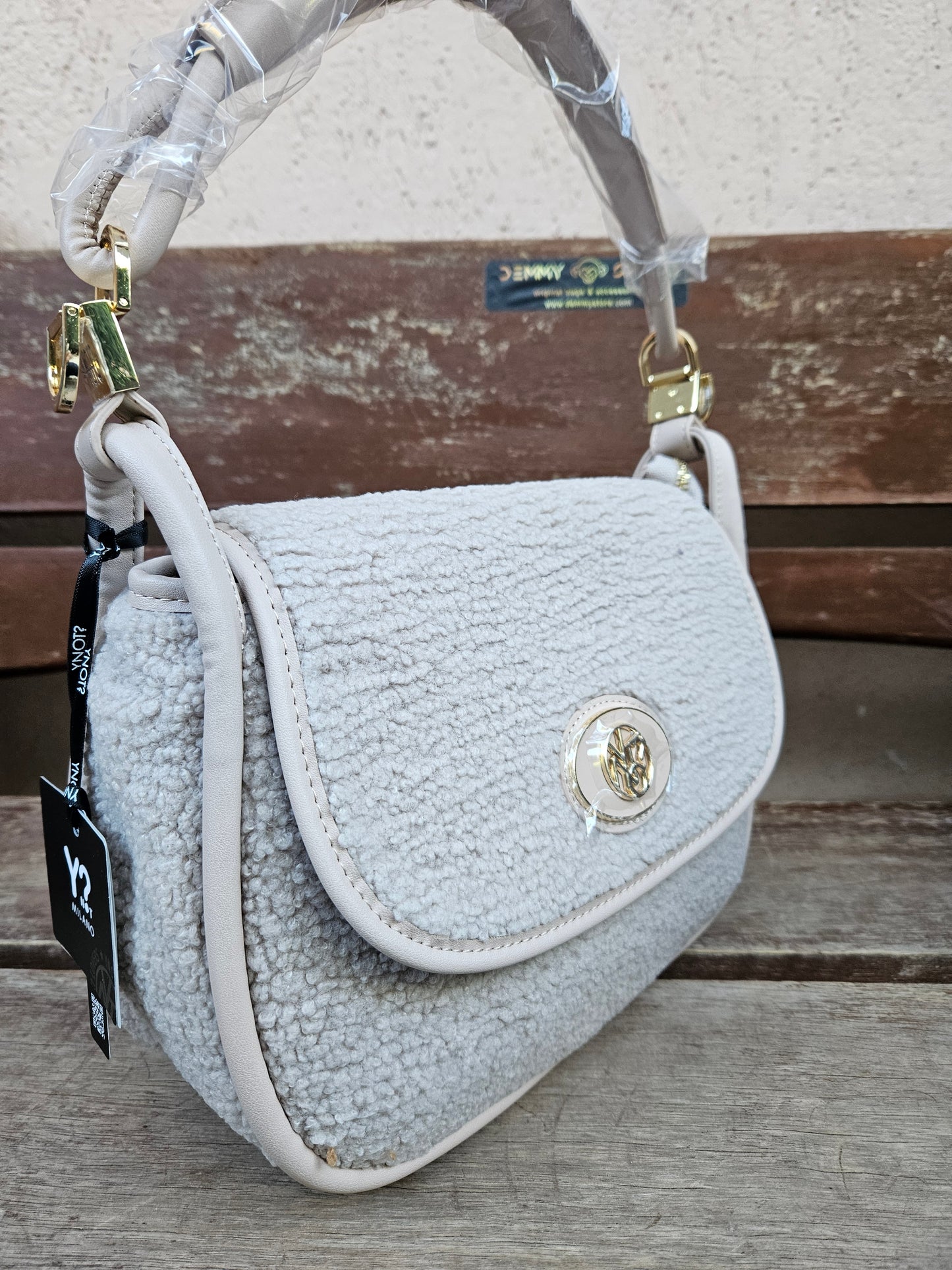 Ynot? Flap bag DEA005 milk