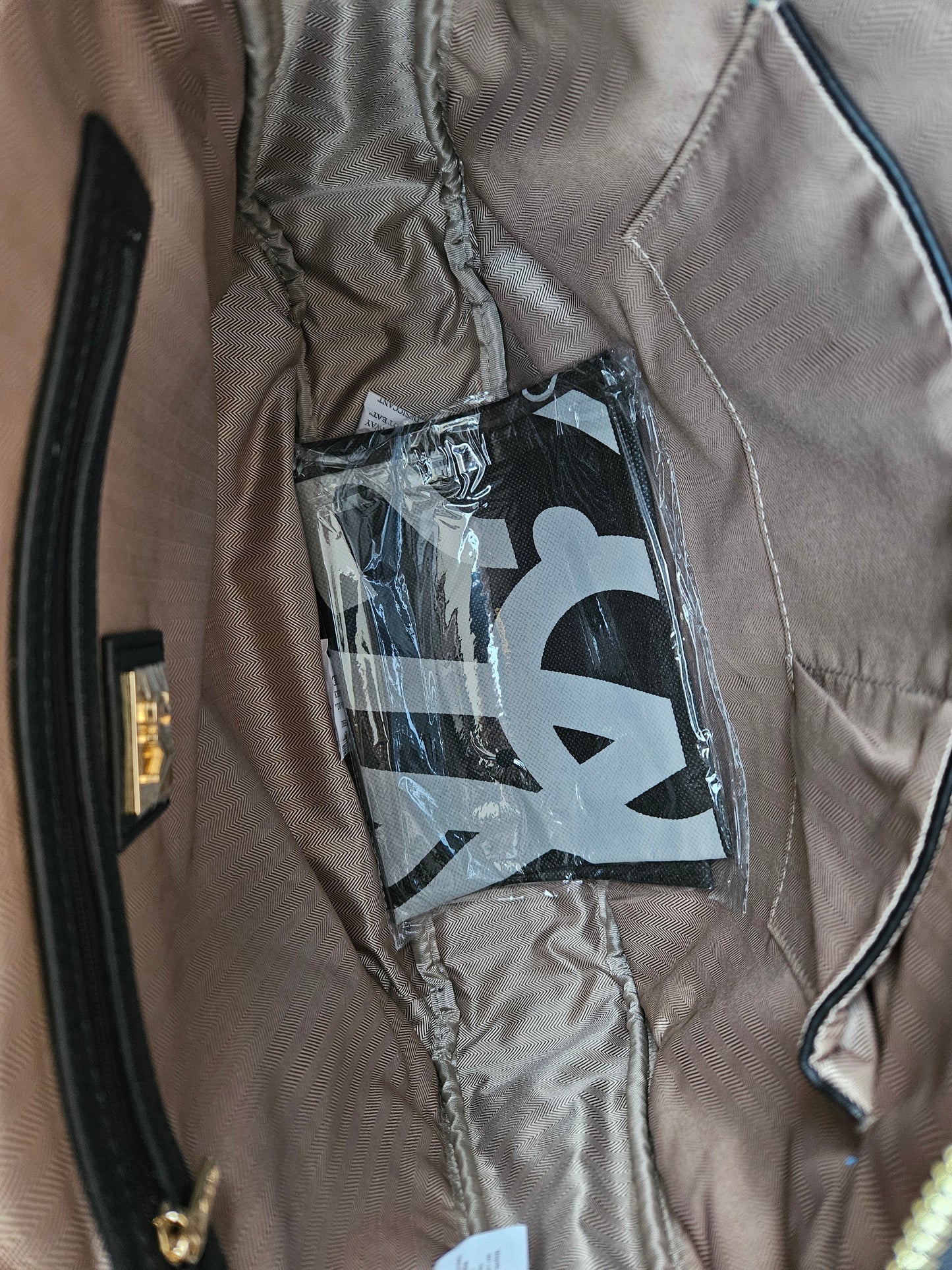 Ynot? Hobo CLO015 nero