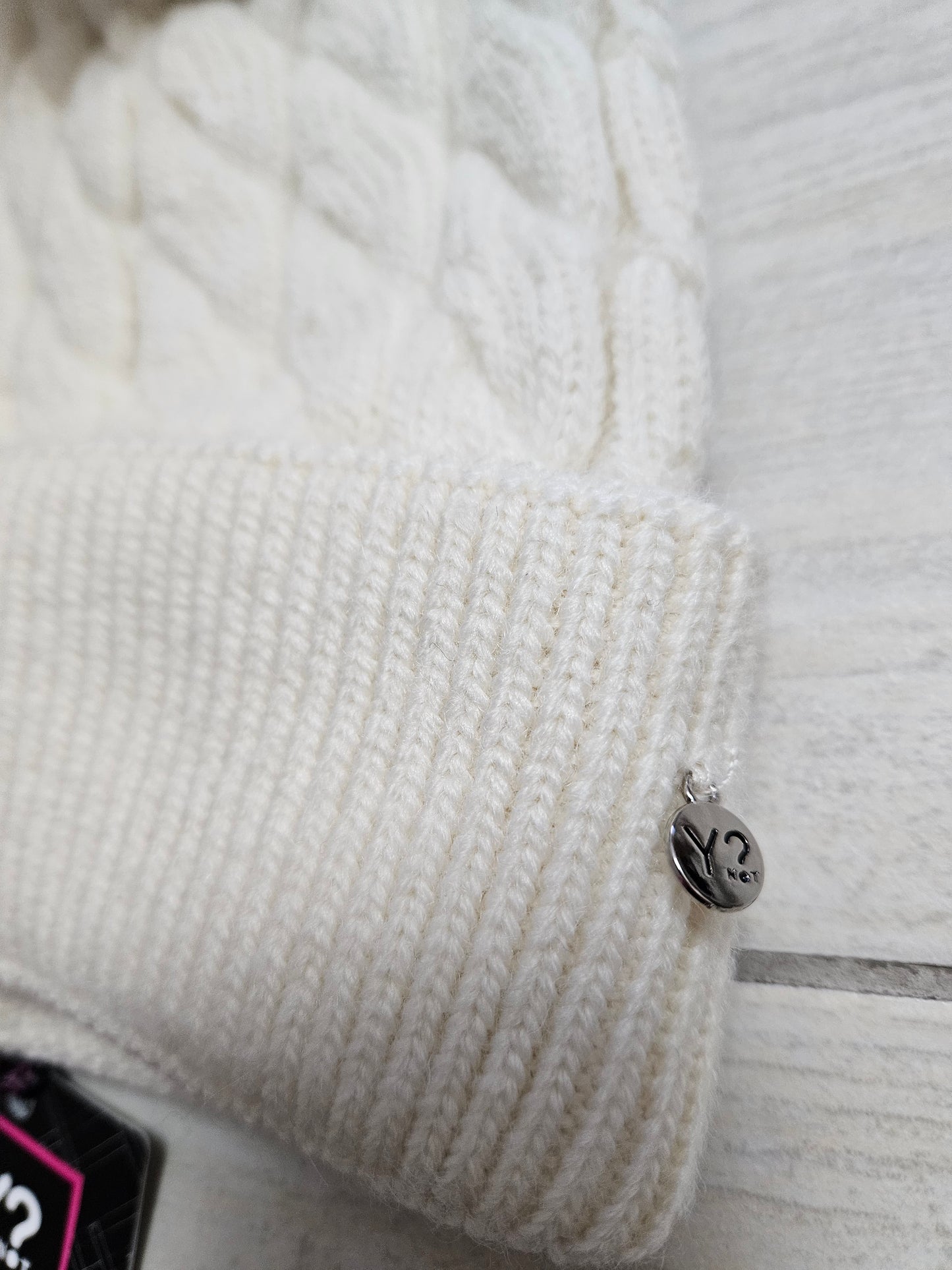 Ynot? Cappello in maglia CTR001 milk