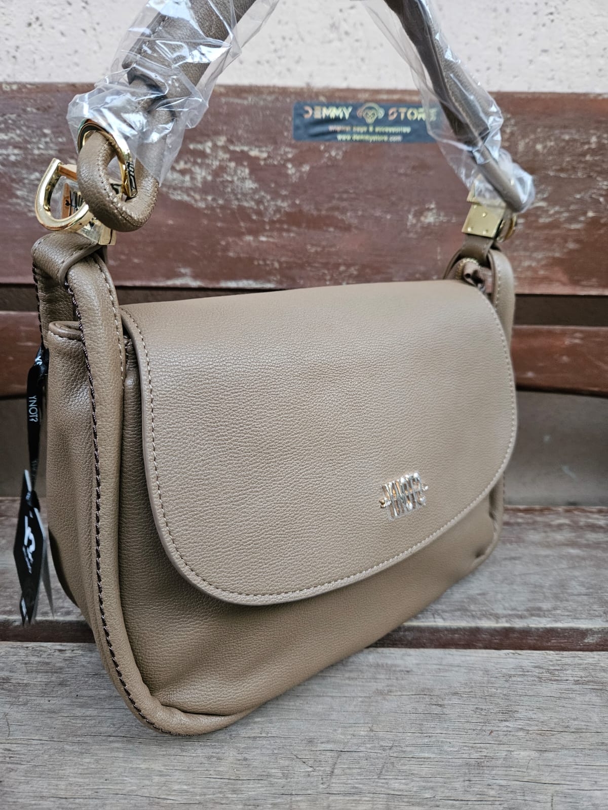 Ynot? Postina FAN014 mustard
