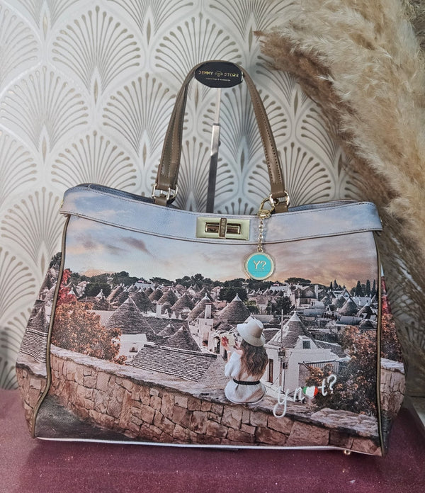 Ynot? Tote large Romantic Trulli YES650