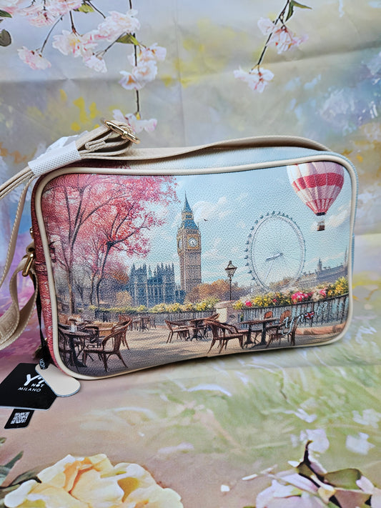 Ynot? Camera bag Yes440 London Cafe