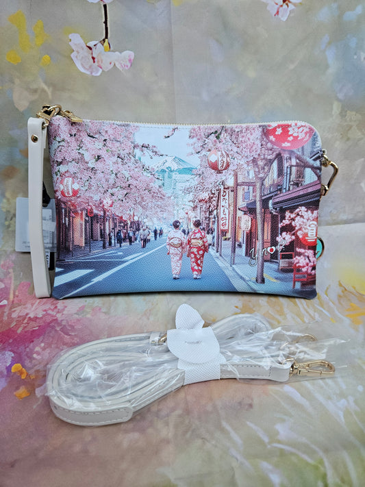 Ynot? Clutch Yes303 Tokyo