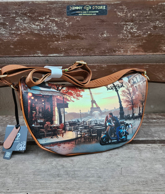 Ynot? Sacca Kisses from Paris YES717