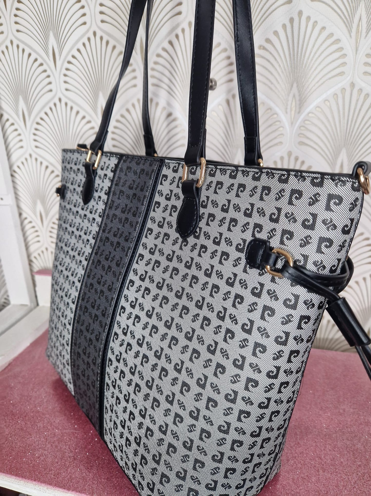 Borsa a spalla nera