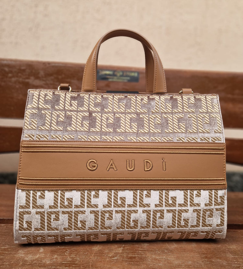 Shopping Gaudi' Ada velvet marrone logo