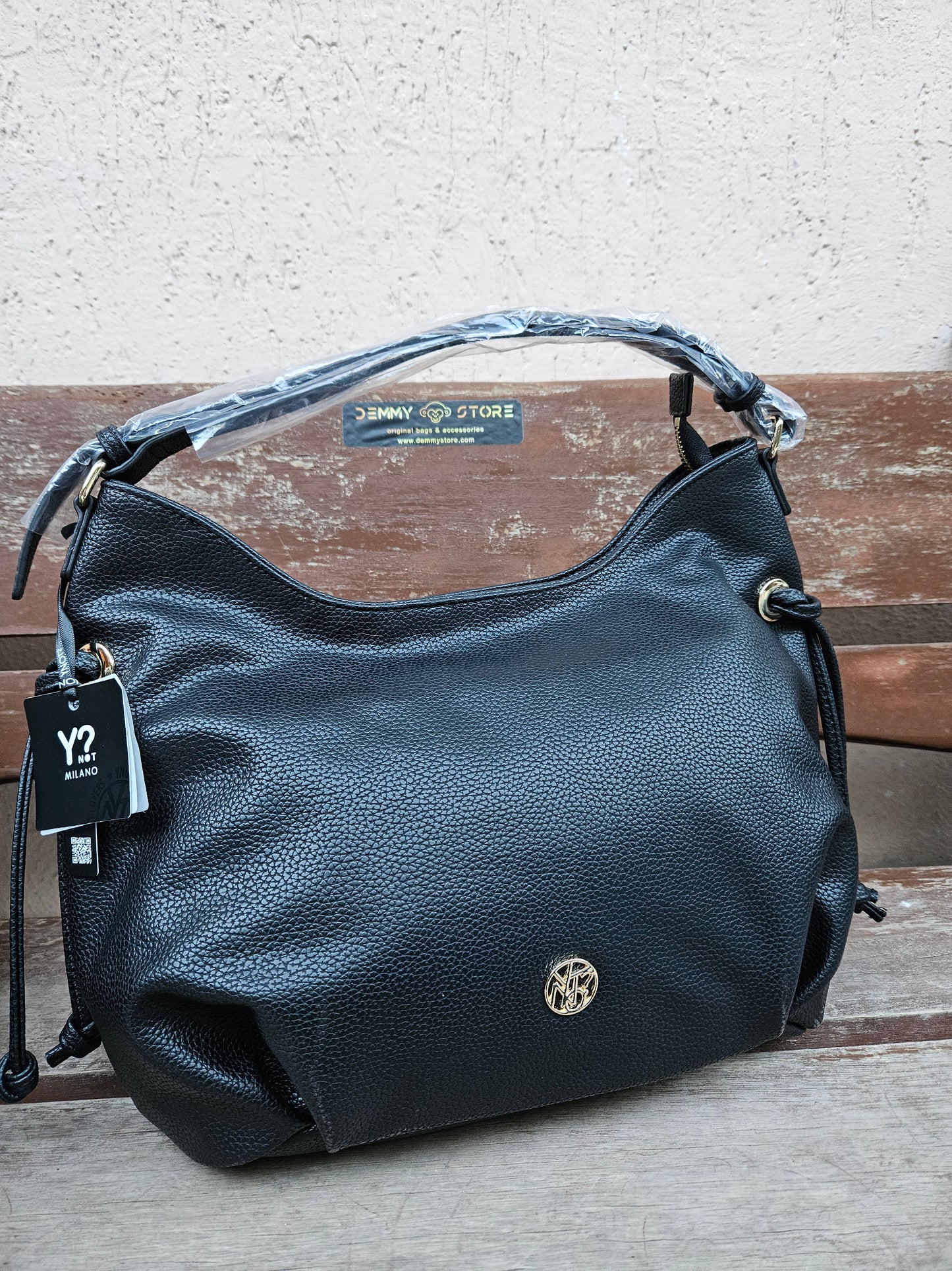 Ynot? Hobo DAF001 nera