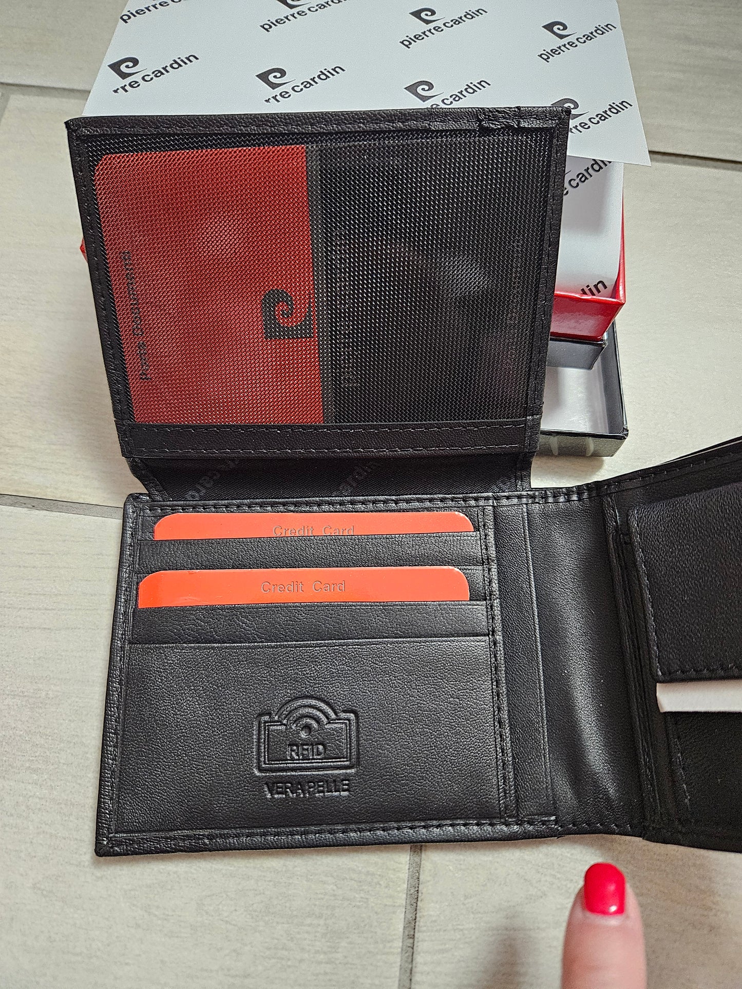 Portafoglio Pierre Cardin nero