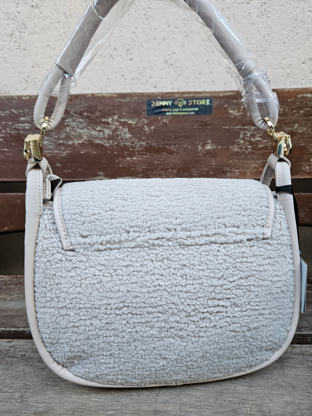 Ynot? Flap bag DEA005 milk