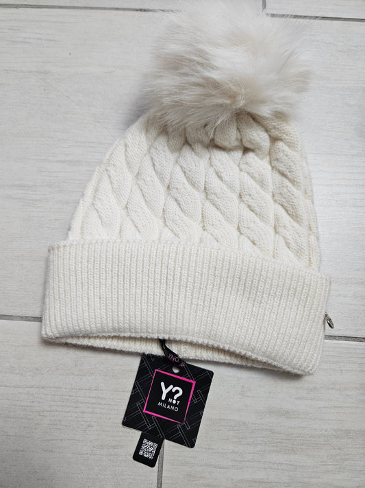 Ynot? Cappello in maglia CTR001 milk