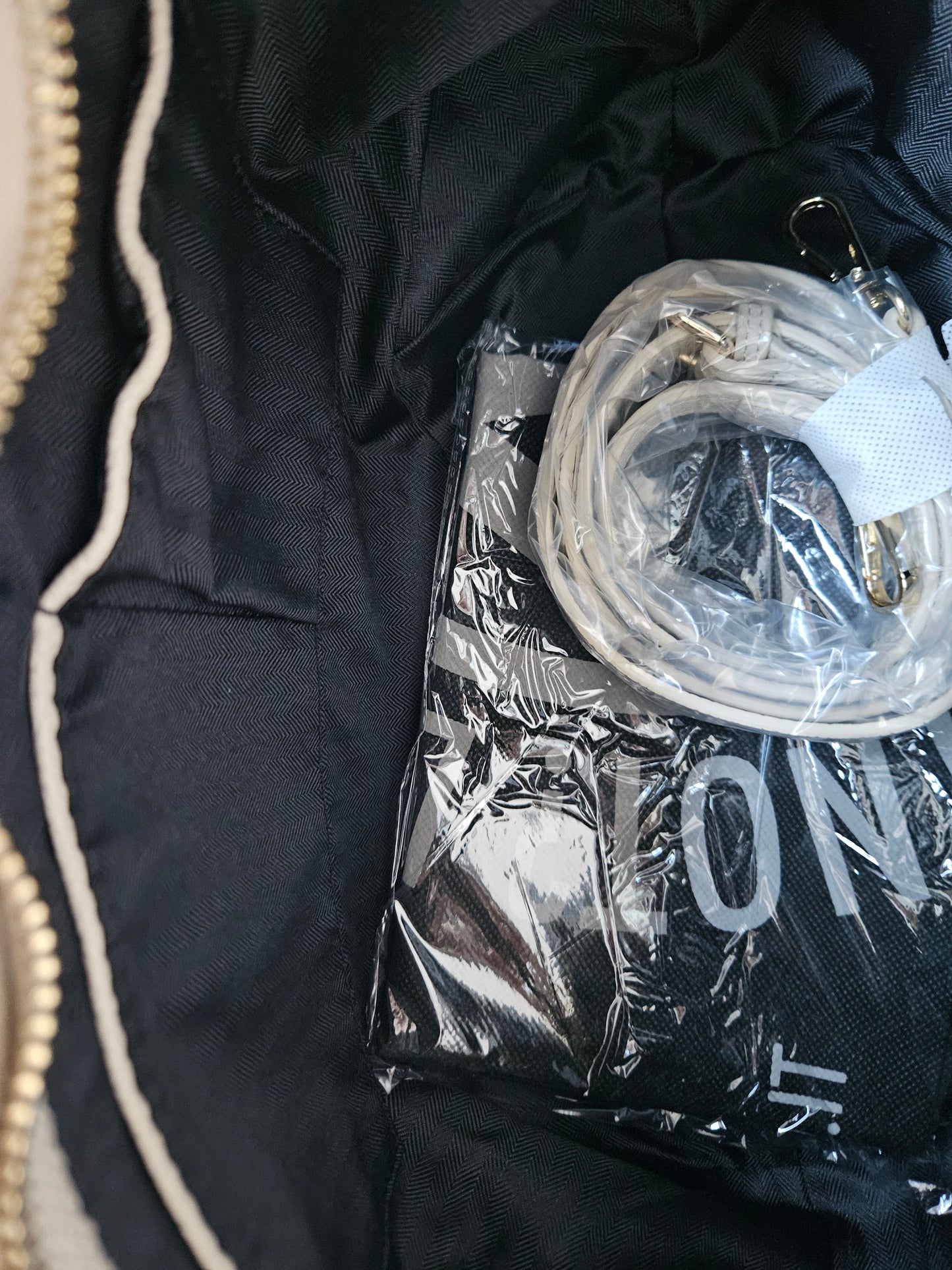Ynot? Hobo DAF001 ice
