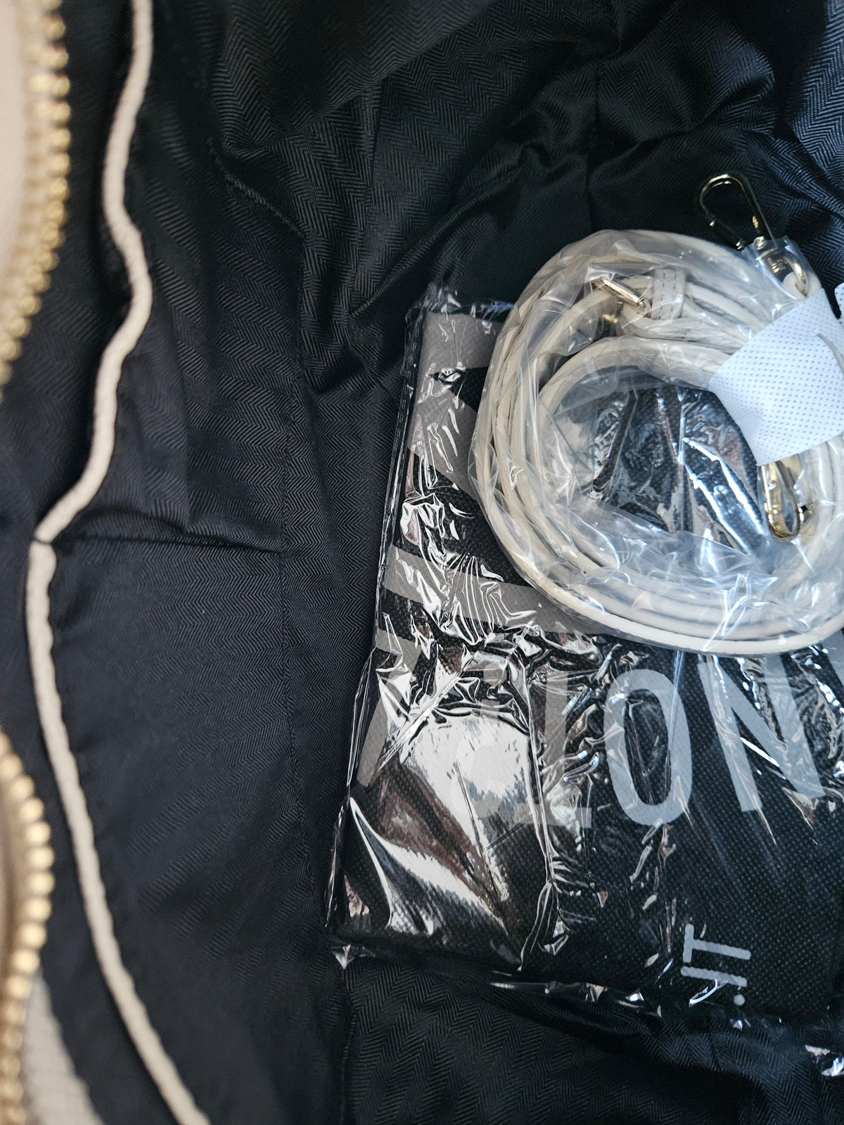 Ynot? Hobo DAF001 ice