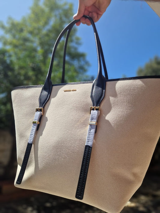 Borsa Moore Buckle nera