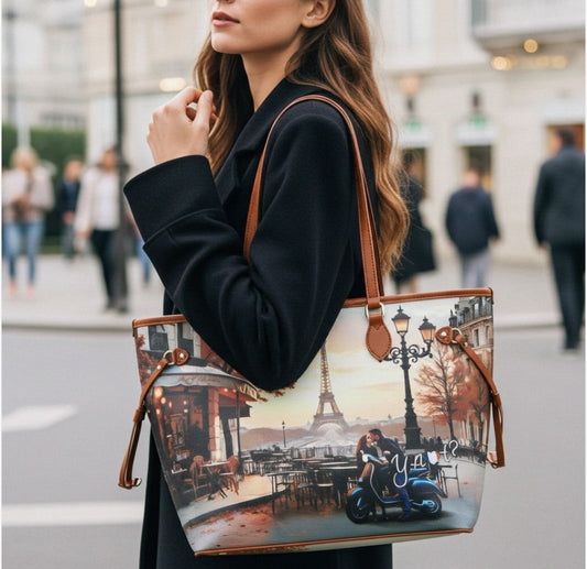 Ynot? Shopping Kisses from Paris YES319