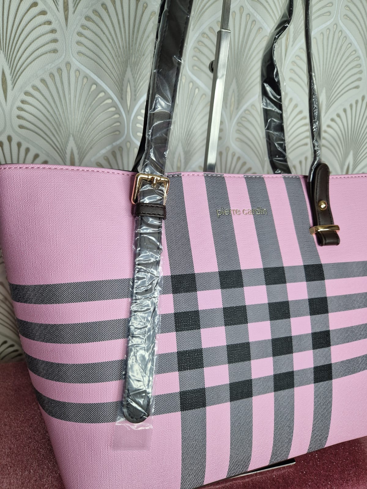 Borsa a spalla rosa