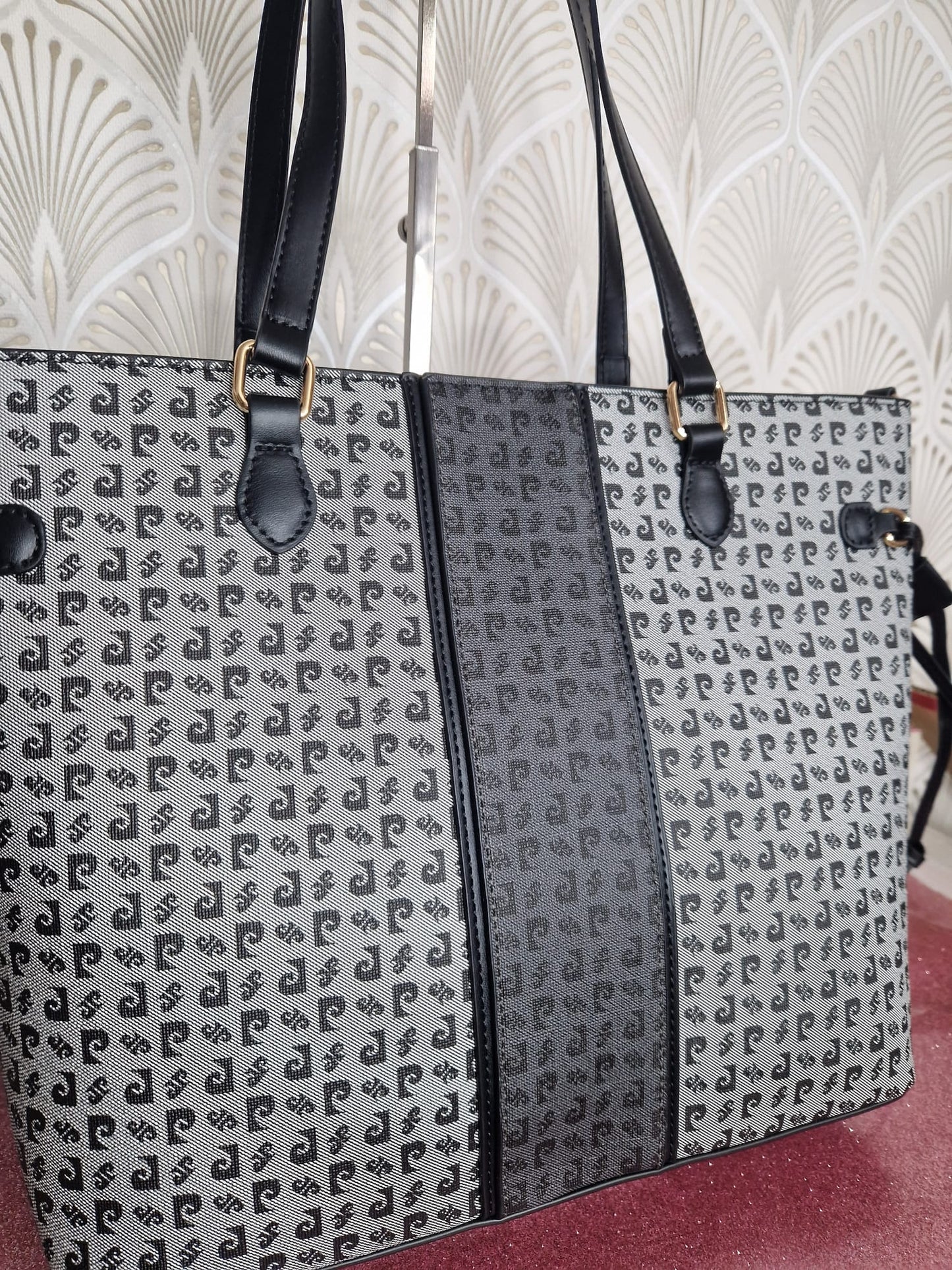 Borsa a spalla nera